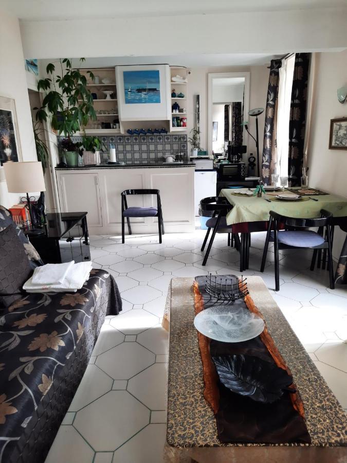 Appartement De Charme Sur Le Port De Marseillan エクステリア 写真